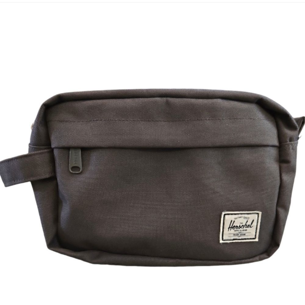 EC THE HERSHEL TRAVEL COSMETIC BAG OSFM